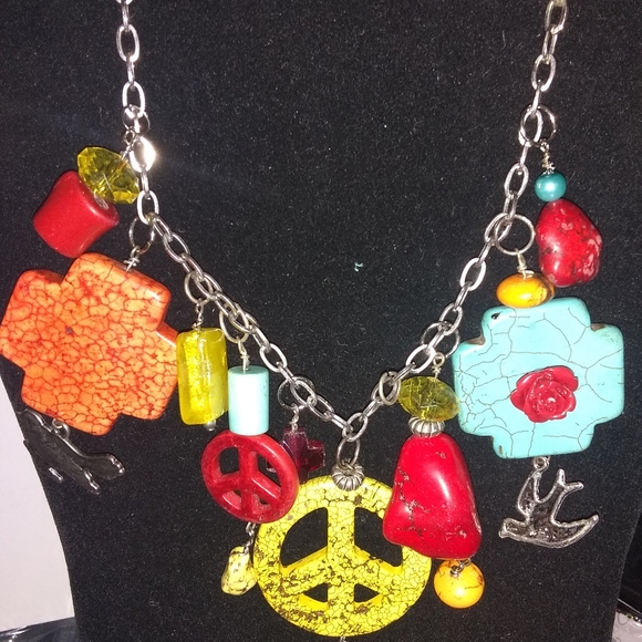 🤗💗COLORFUL!/ YELLOW PEACE NECKLACE 💗🤗 - Picture 5 of 8